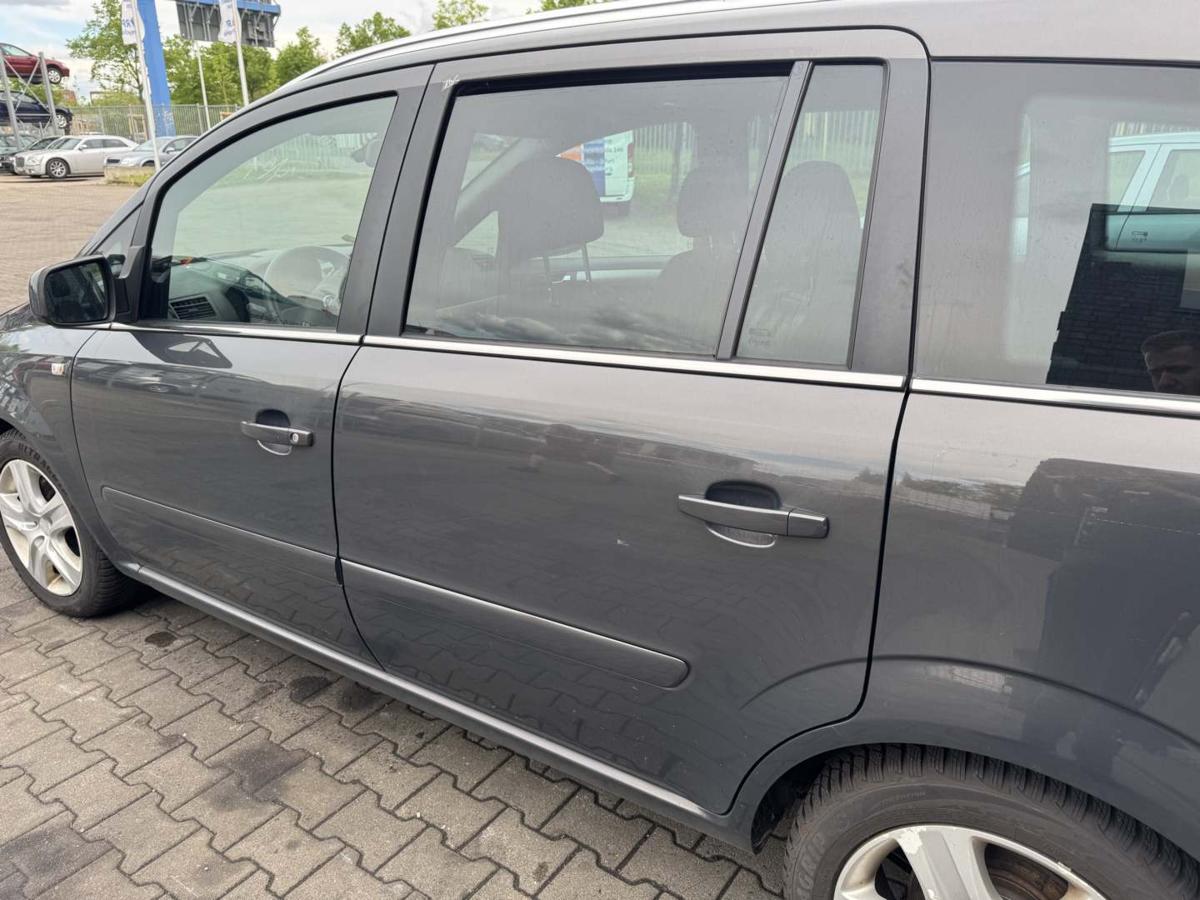 Opel Zafira B original T&uuml;r hinten links Z190 Phantom Grey Rohbau Bj.2012